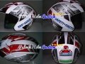 Helm Custom Leighton