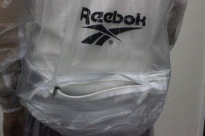 Jas Hujan Reebok Transparan