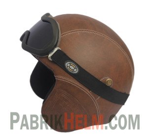 Helm Retro Kulit