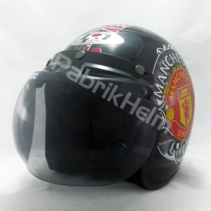 Helm JPN Retro Club Manchester United Hitam Kaca Bogo